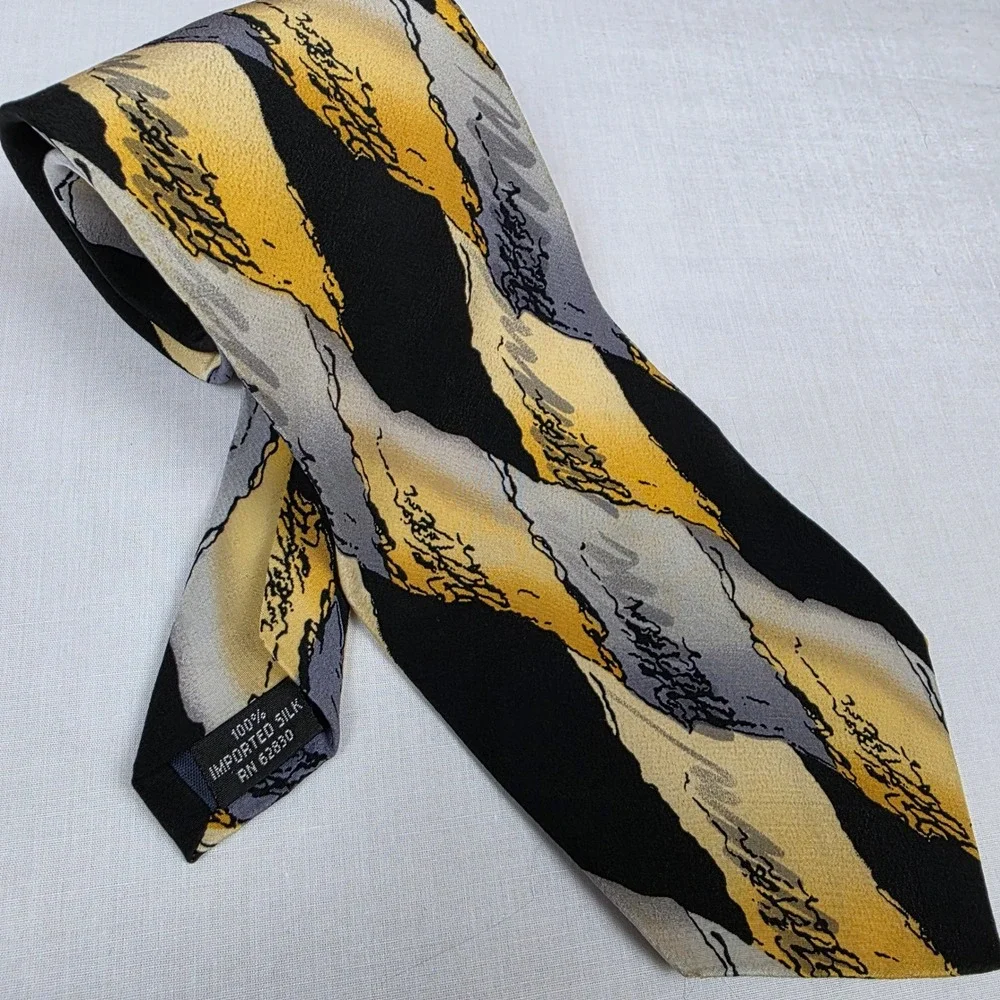 J. Garcia Silk‎ Necktie Mens OS Yellow Black Excellent Abstract Art Deco